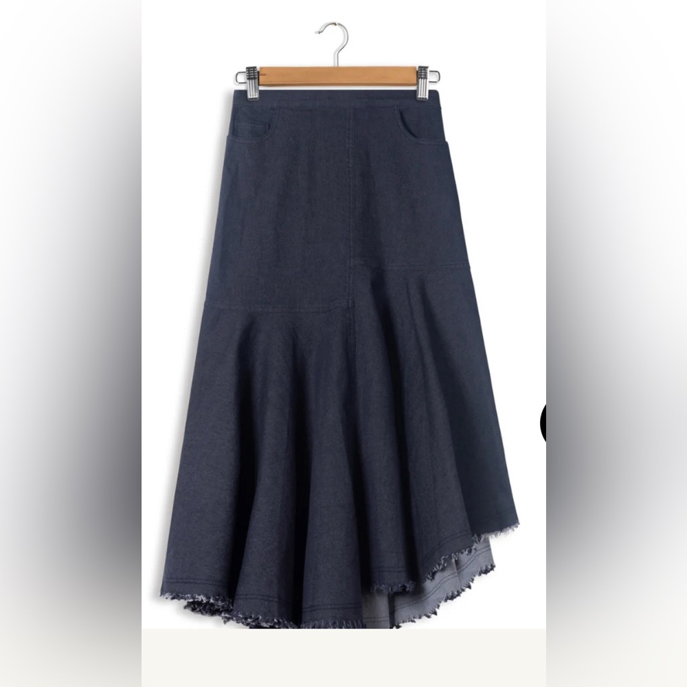 HERITAGE DENIM
Hd Denim Hi Low Skirt